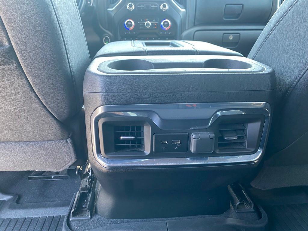 Used 2022 GMC Sierra 2500 AT4 w/ AT4 Preferred Package AWD/4WD image 27