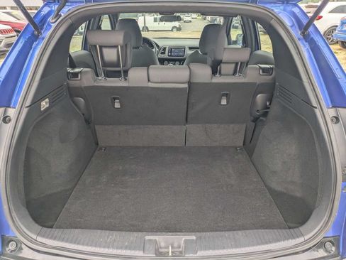 Used 2019 Honda HR-V Sport image 12