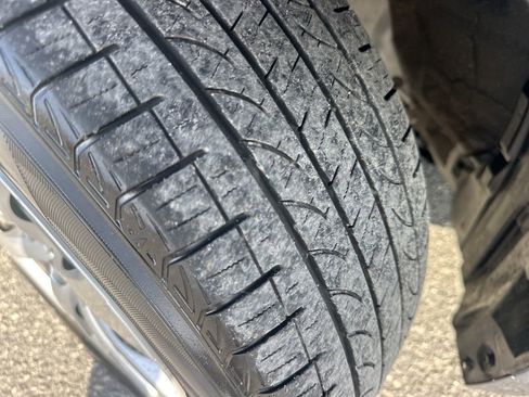 Used 2022 Toyota Corolla LE image 27