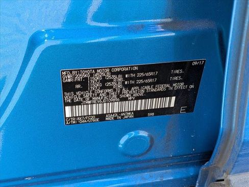 Used 2018 Toyota RAV4 XLE image 17