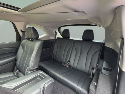 Used 2025 Acura MDX FWD w/ Technology Package image 24