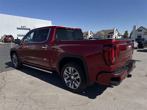Used 2024 GMC Sierra 1500 Denali image 2