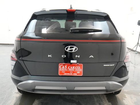 New 2026 Hyundai Kona SEL Premium image 7