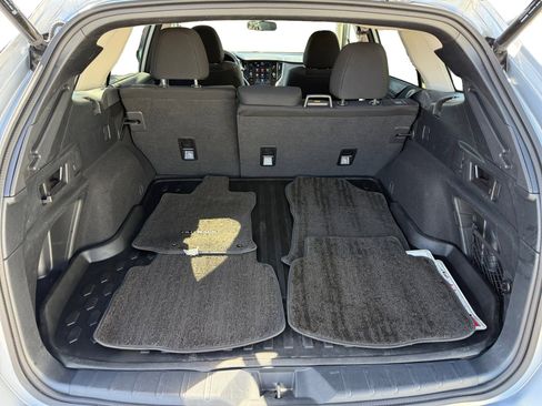 Used 2024 Subaru Outback Premium image 17