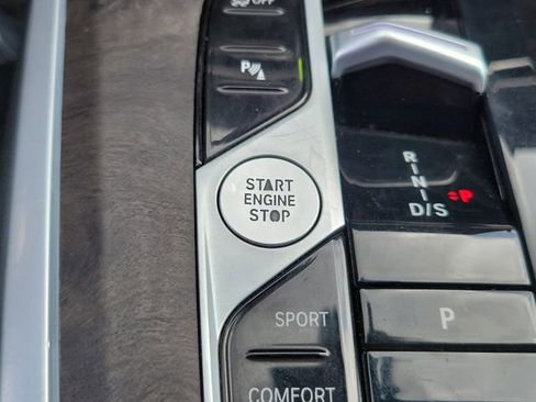 Used 2024 BMW X5 xDrive40i w/ Premium Package image 29