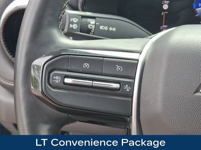 Used 2023 Chevrolet Colorado LT w/ LT Convenience Package II AWD/4WD image 7