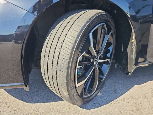 Used 2024 Nissan Altima 2.5 SR FWD image 35