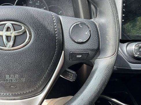 Used 2016 Toyota RAV4 LE FWD image 28