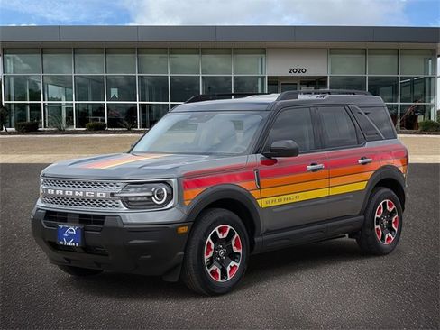 Certified 2025 Ford Bronco Sport Free Wheeling image 3