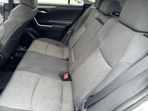 Used 2021 Toyota RAV4 XLE w/ Convenience Package AWD/4WD image 10