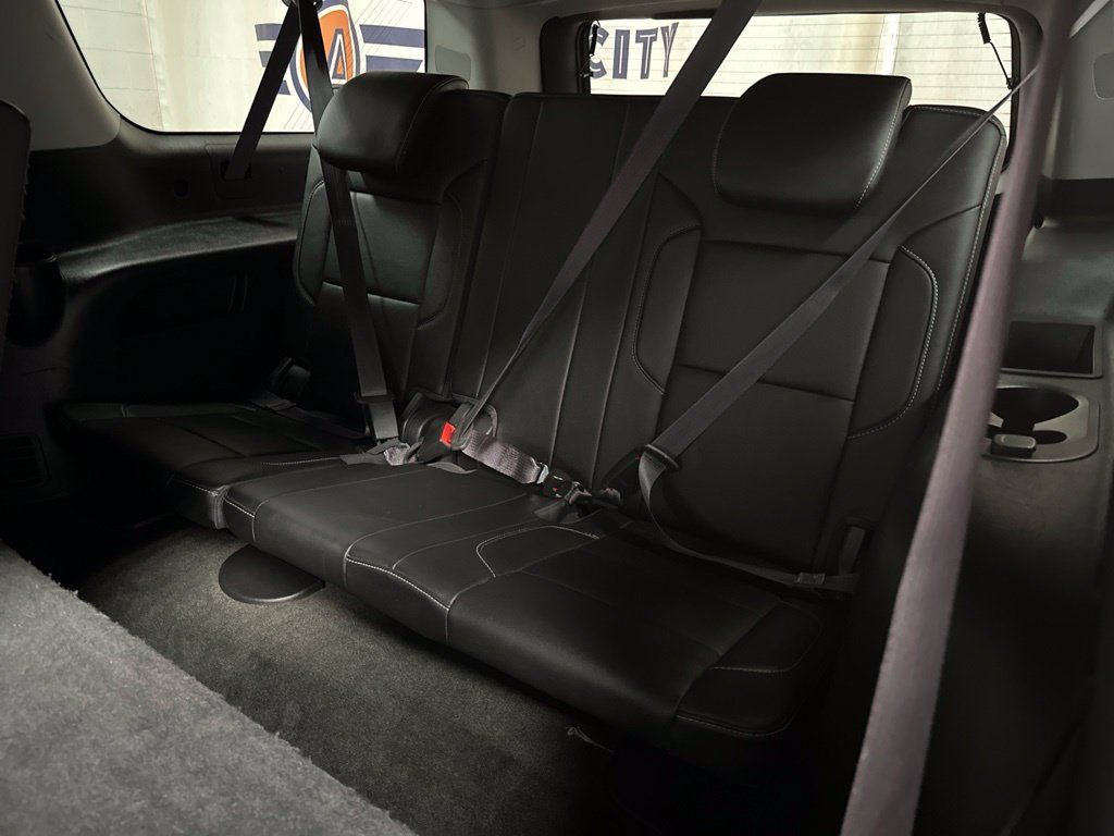 Used 2017 Chevrolet Suburban LT AWD/4WD image 23