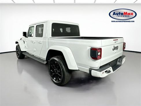 Used 2023 Jeep Gladiator Overland image 5
