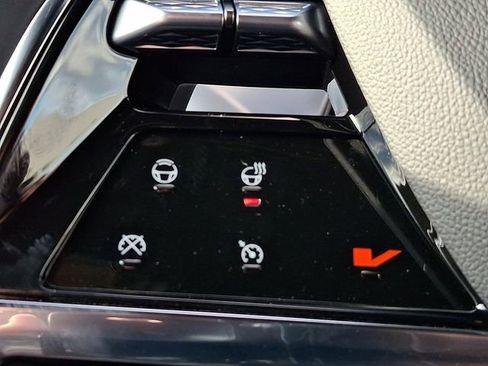 New 2026 Cadillac Vistiq Sport image 14