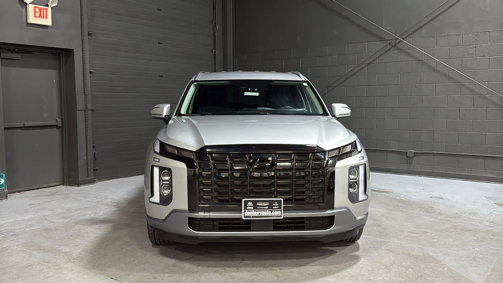 Used 2024 Hyundai Palisade SEL AWD/4WD image 2