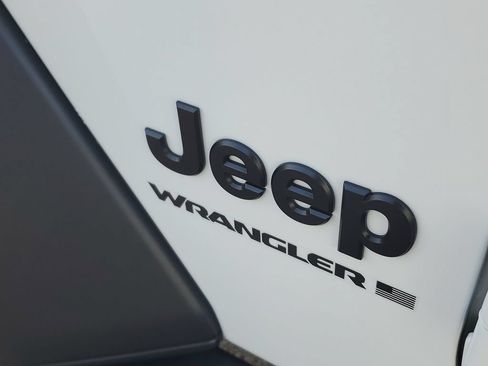 Used 2026 Jeep Wrangler Unlimited Sport AWD/4WD image 30