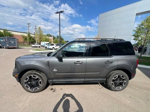 Used 2024 Ford Bronco Sport Outer Banks w/ Tech Package AWD/4WD image 8