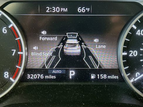 Used 2023 Nissan Rogue SL AWD/4WD image 15