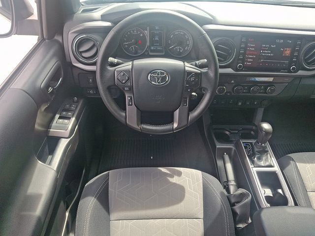 Used 2023 Toyota Tacoma TRD Sport w/ Technology Package AWD/4WD image 11