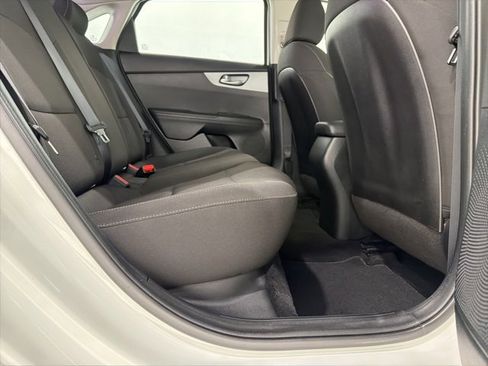 Used 2019 Kia Forte LXS image 23