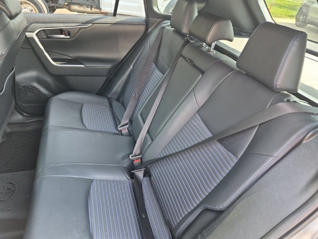 Used 2020 Toyota RAV4 XSE w/ All Weather Liner Package AWD/4WD image 28