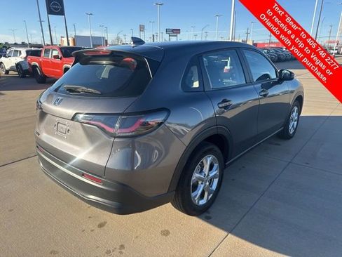 Used 2025 Honda HR-V LX image 5