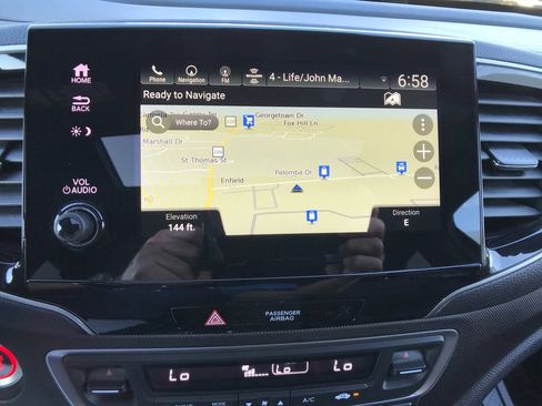 Used 2022 Honda Pilot TrailSport image 6