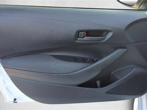 Certified 2025 Toyota Corolla LE image 7