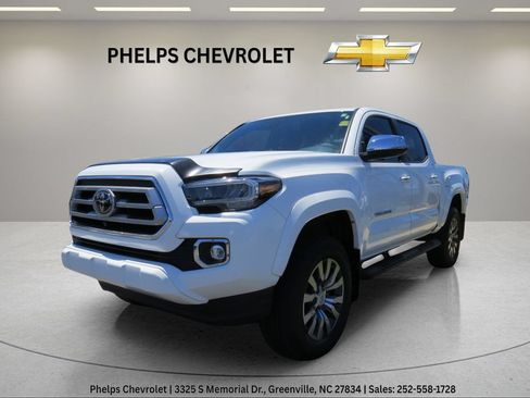 Used 2023 Toyota Tacoma Limited AWD/4WD image 5