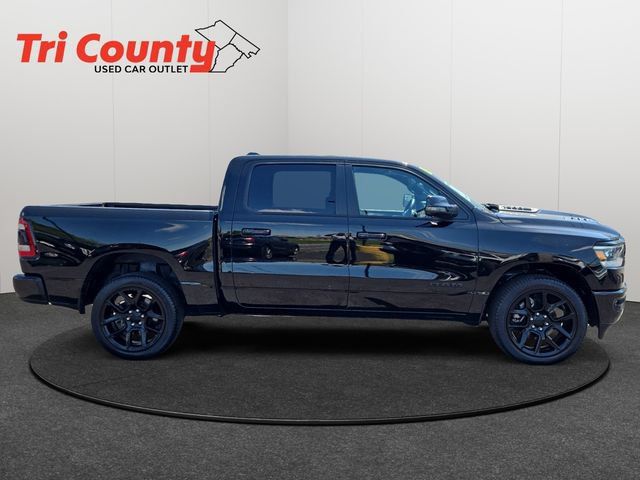 Used 2024 RAM 1500 Laramie AWD/4WD image 8