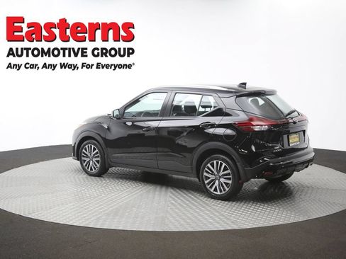 Used 2023 Nissan Kicks SV FWD image 61