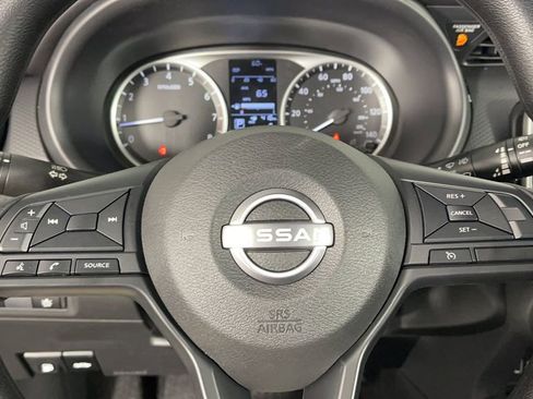 Used 2025 Nissan Kicks Play S FWD image 23
