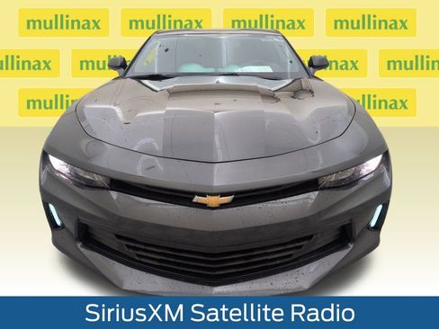 Used 2018 Chevrolet Camaro LT image 15
