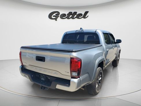 Used 2023 Toyota Tacoma SR5 w/ Technology Package AWD/4WD image 3