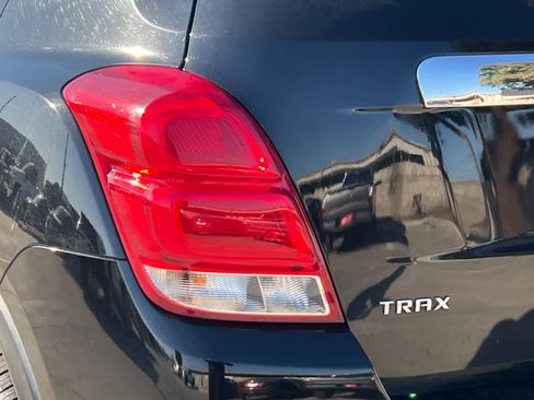 Used 2020 Chevrolet Trax Premier image 27