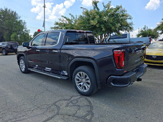 Used 2024 GMC Sierra 1500 Denali w/ Technology Package AWD/4WD image 5