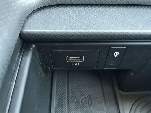 Used 2023 Hyundai Palisade Limited image 24