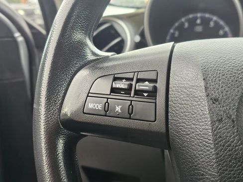 Used 2013 MAZDA MAZDA3 i SV w/ Convenience Pkg image 30