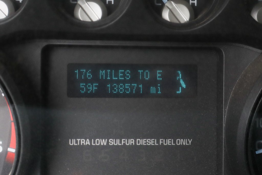 Used 2011 Ford F550 4x4 Crew Cab Super Duty w/ Payload Upgrade Pkg image 21