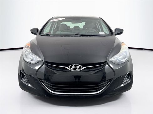 Used 2013 Hyundai Elantra GLS image 7