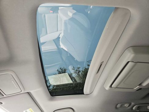 Used 2019 Honda Pilot Elite image 25