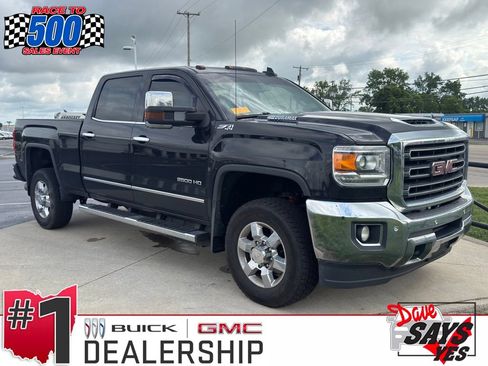 Used 2019 GMC Sierra 2500 SLT w/ Duramax Plus Package AWD/4WD image 1