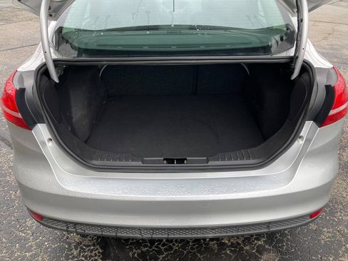 Used 2016 Ford Focus SE FWD image 21