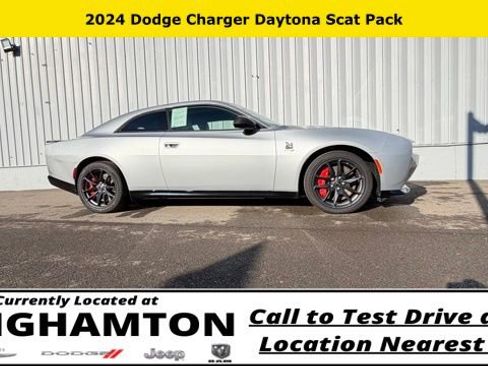 Used 2024 Dodge Charger R/T Scat Pack w/ Plus Group image 8