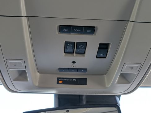 Used 2017 GMC Sierra 1500 SLT AWD/4WD image 33