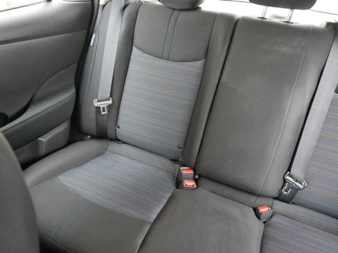 Used 2023 Nissan Leaf SV Plus image 12