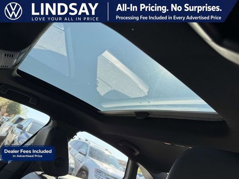 Used 2019 Volkswagen Jetta R-Line FWD image 16
