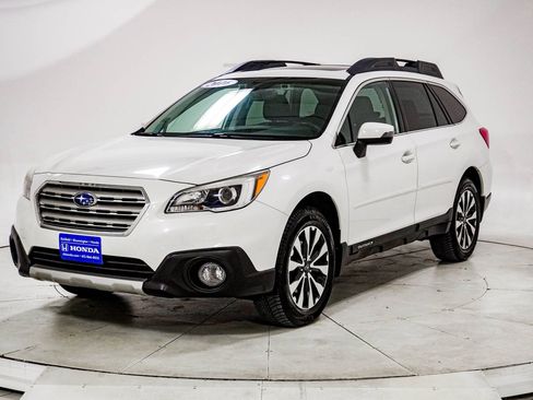 Used 2016 Subaru Outback 2.5i Limited image 3
