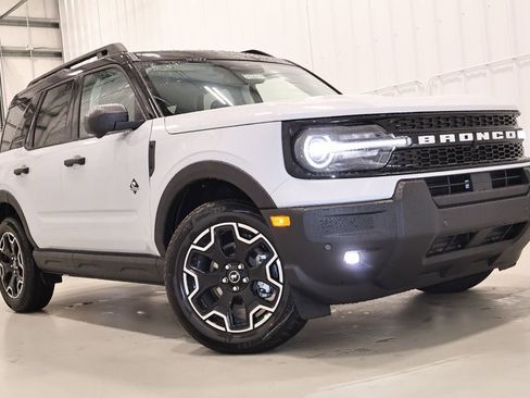 New 2026 Ford Bronco Sport Outer Banks AWD/4WD image 33