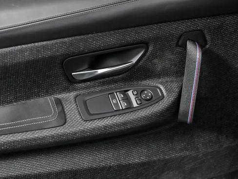 Used 2019 BMW M4 CS w/ Executive Package image 17