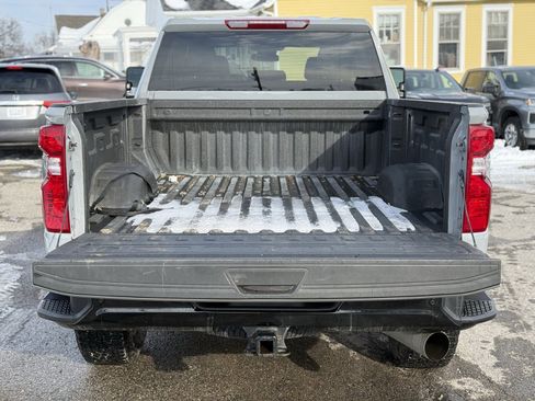Used 2025 Chevrolet Silverado 2500 Custom w/ Custom Value Package image 33